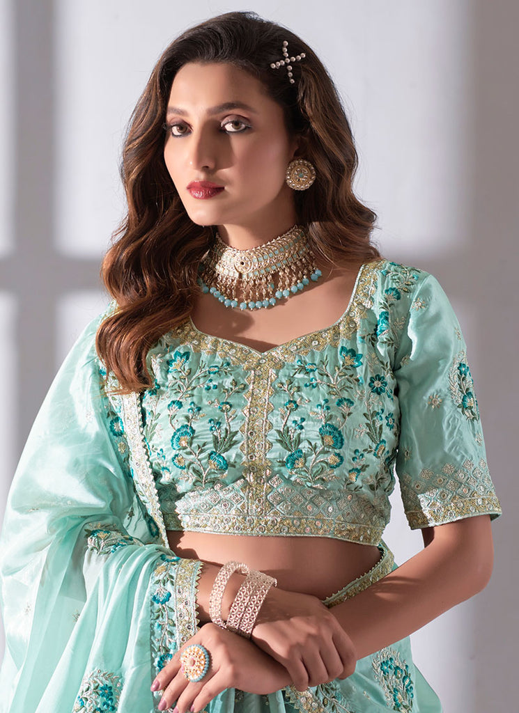Buy Lehenga Choli With Dupatta