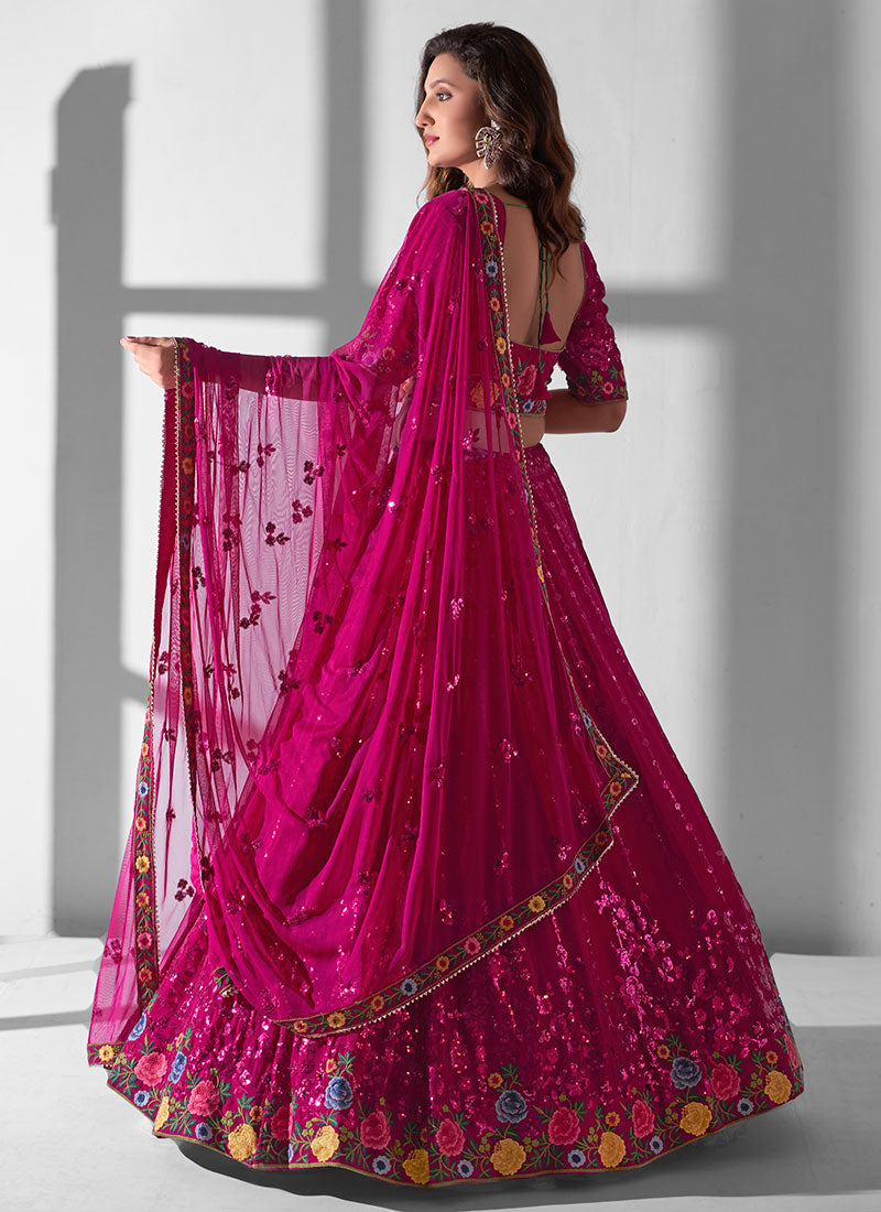 Buy Indian Lehenga In USA, UK, Canada, Germany, Australia With Free Shipping.