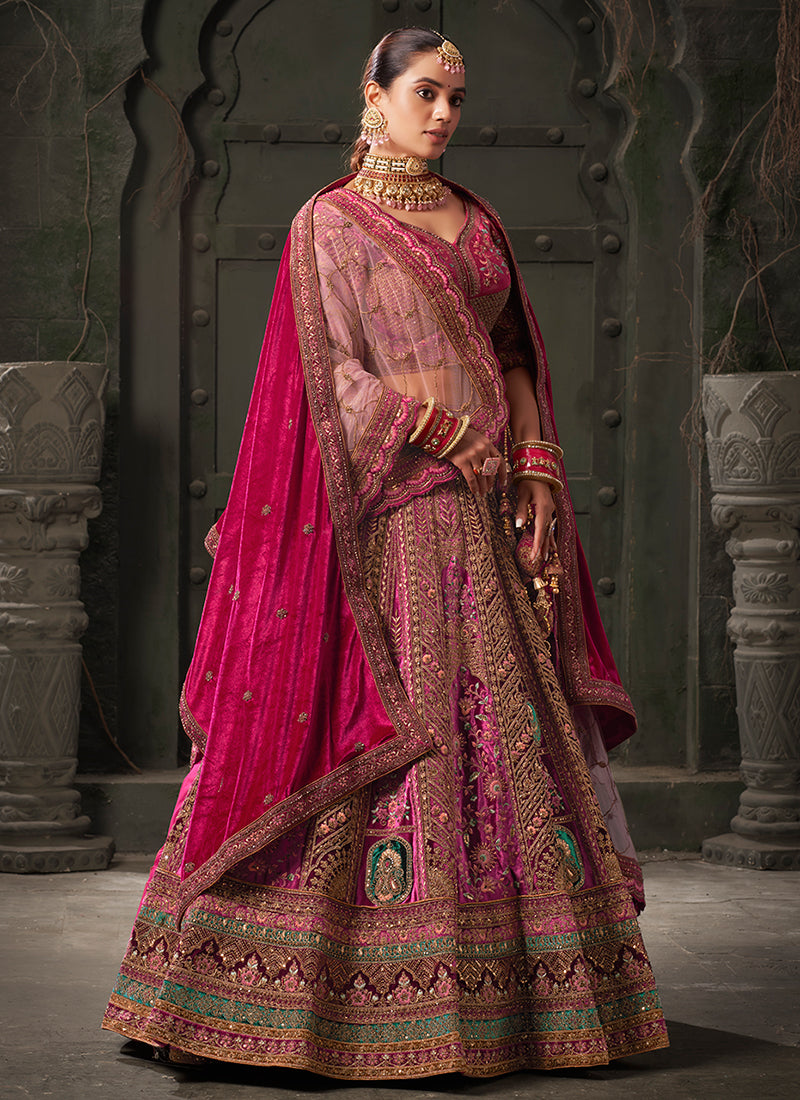 Buy Indian Lehenga In USA, UK, Canada, Germany, Australia With Free Shipping.