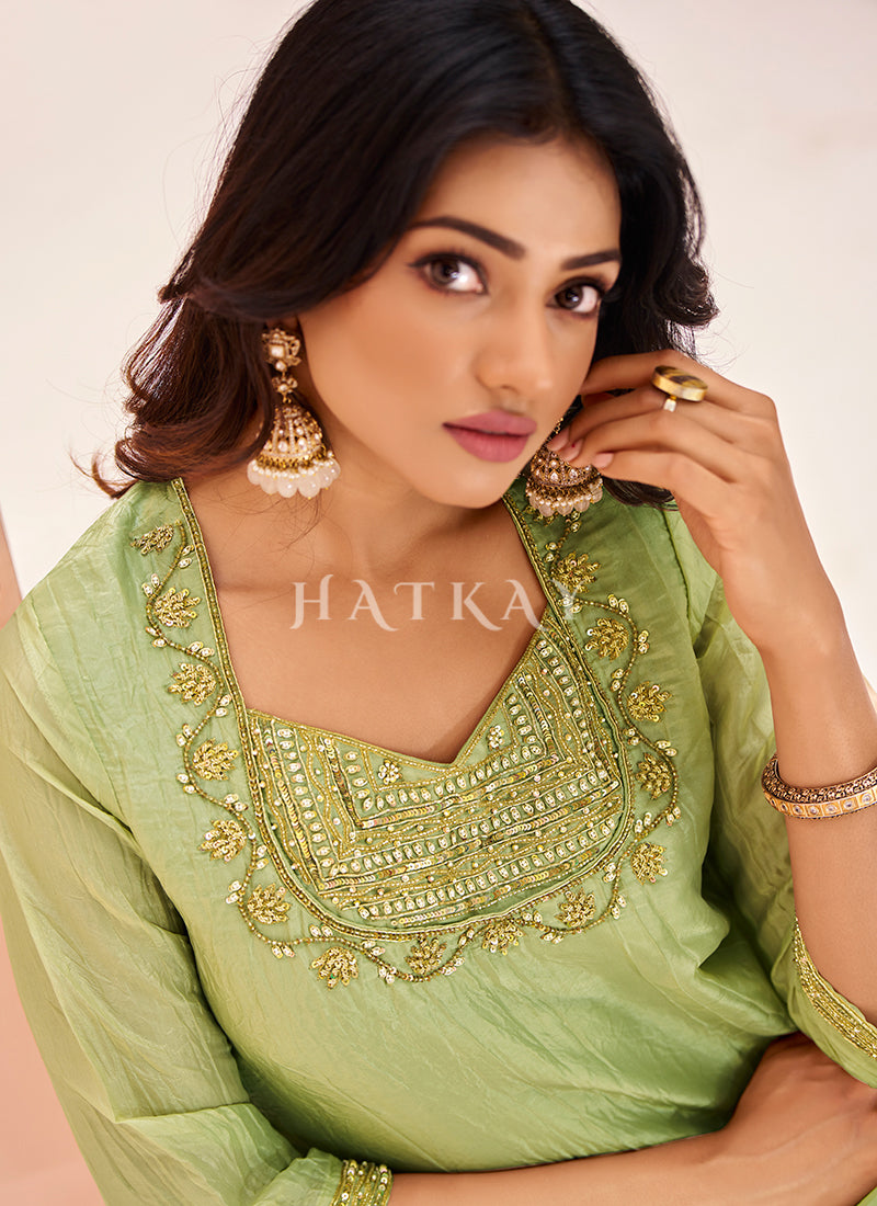 Buy Kurta And Pant Suit In USA