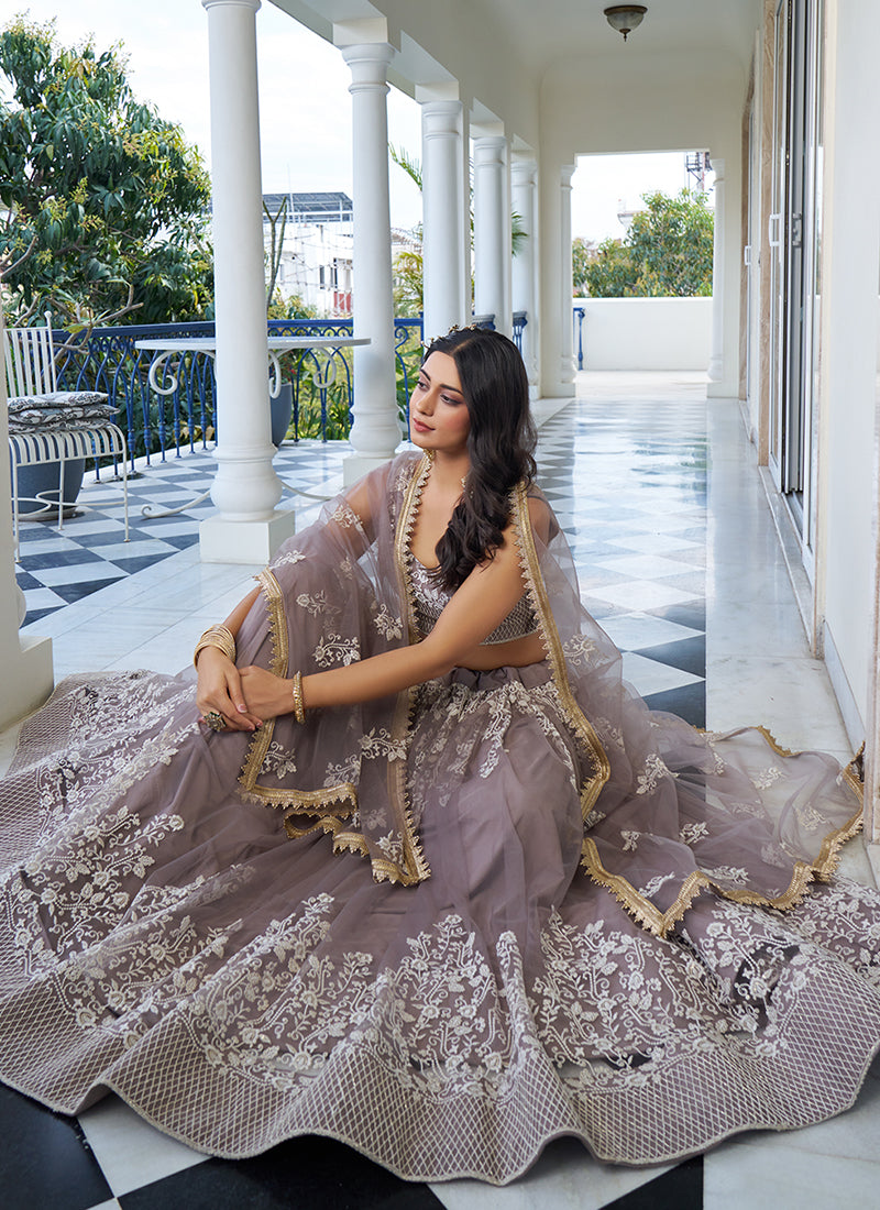 Shop Wedding Lehenga Choli In USA, UK, Canada, Germany, Mauritius, Singapore With Free Shipping Worldwide.