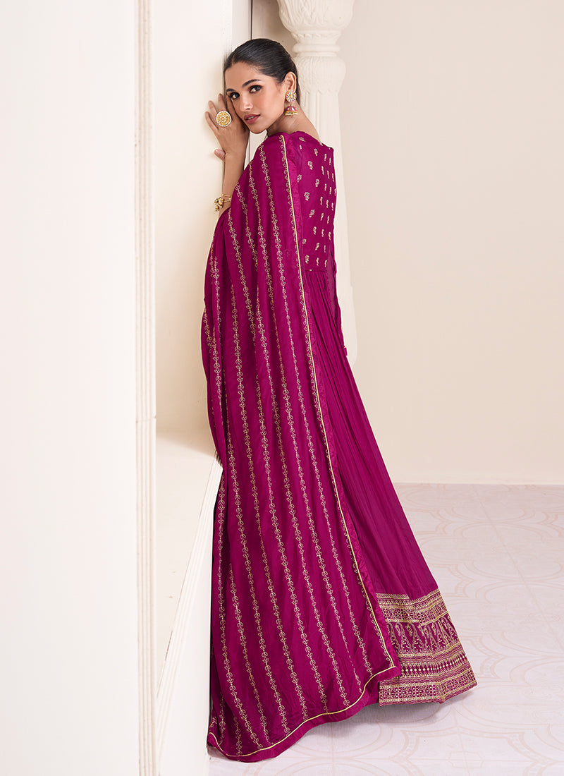 Shop Indian Suits In USA, UK, Canada, Germany, Mauritius, Singapore With Free Shipping Worldwide.