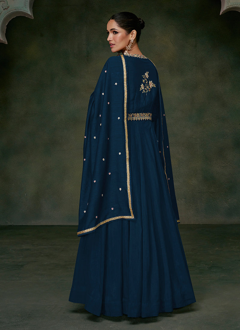 Shop Indian Clothing In USA, UK, Canada, Germany, Mauritius, Singapore With Free Shipping Worldwide.