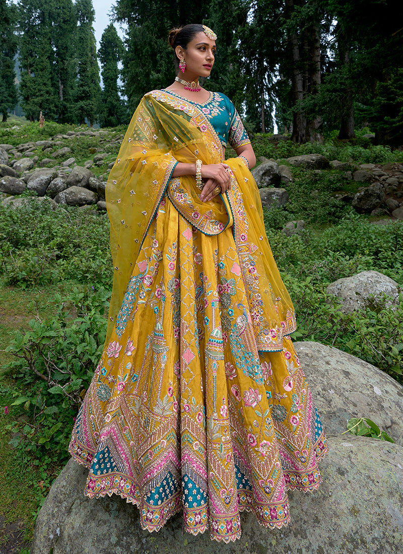 Shop Indian Lehenga In USA, UK, Canada, Germany, Mauritius, Singapore With Free Shipping Worldwide.