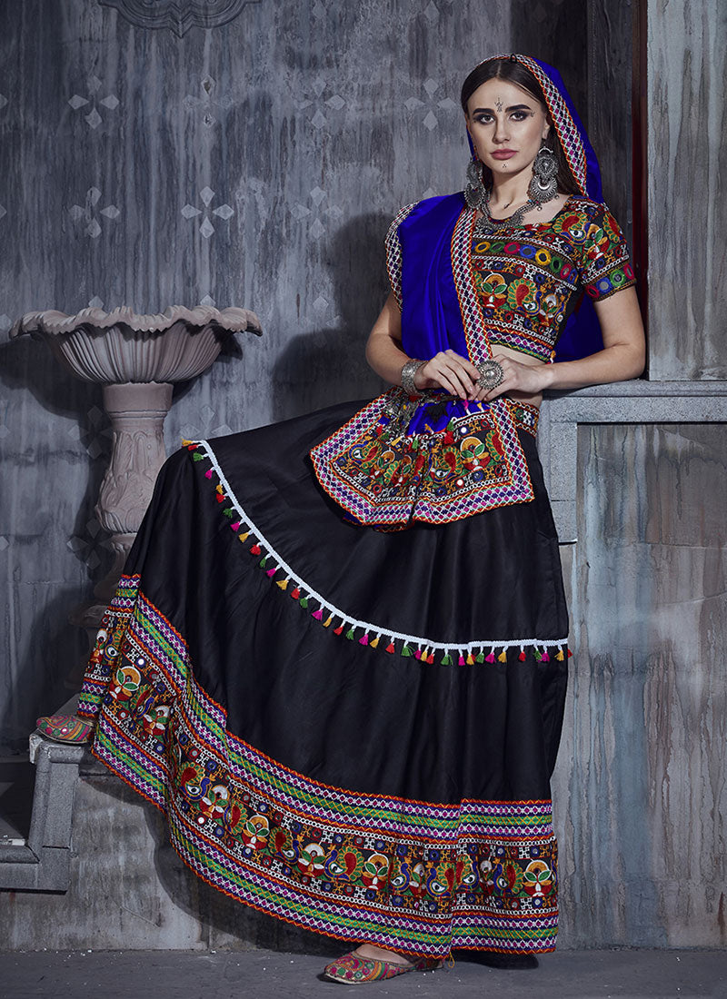 Shop Navratri Lehenga In USA, UK, Canada, Germany With Free Shipping Worldwide.