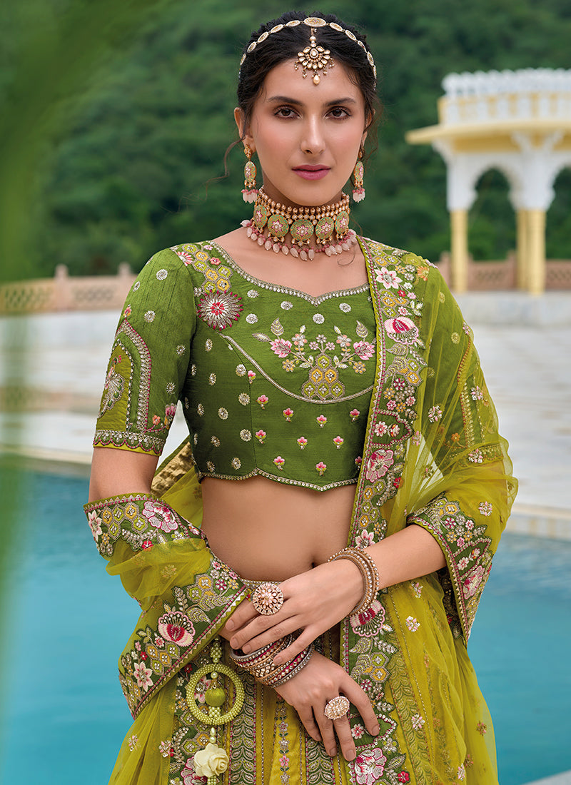Buy Lehenga Choli