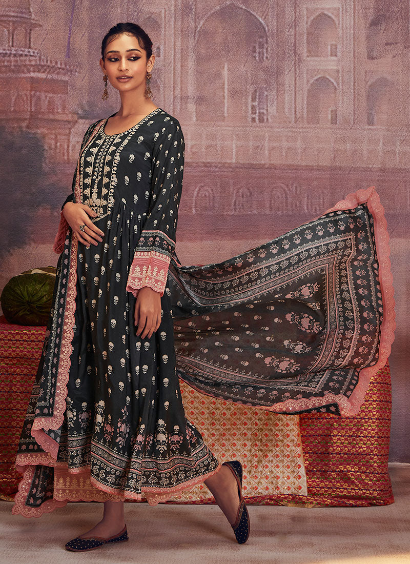 Shop Indian Asian Wear Outfits In Australia, USA, UK, Canada, Germany, Spain, France, Austria With Free International Shipping Above 250usd.