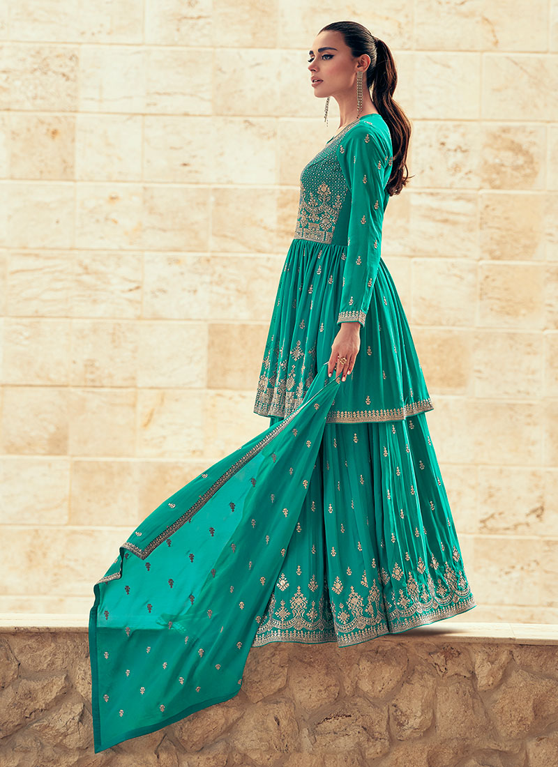 Shop Designer Outfit In USA, UK, Canada, Germany, Mauritius, Singapore With Free Shipping Worldwide.