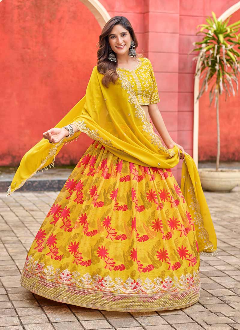 Shopping Lehengas In USA & Canada