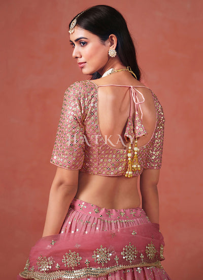 Buy Wedding Lehenga In USA, UK, Canada, Germany, Australia With Free Shipping.
