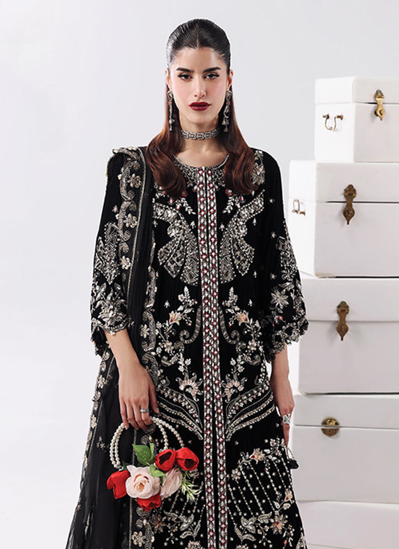 Buy Pakistani Clothes Online In UAE