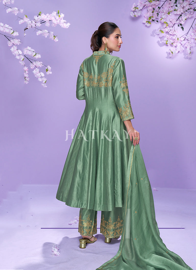 Shop indian Clothes In Canada