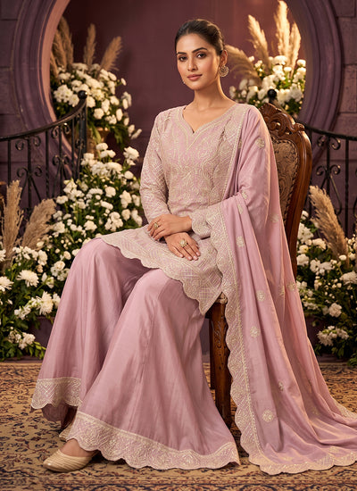 Shop Indian Outfits In USA