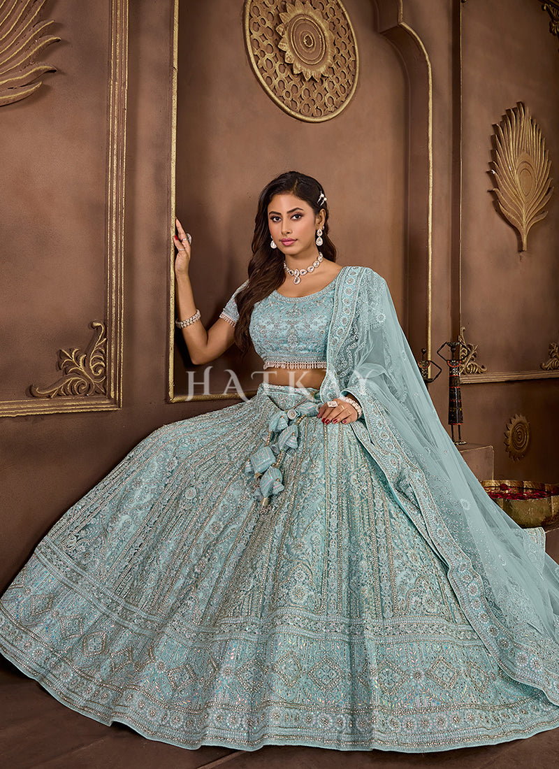 Buy Latest Bridal Lehengas In USA, UK, Canada, Germany With Free Shipping Worldwide.