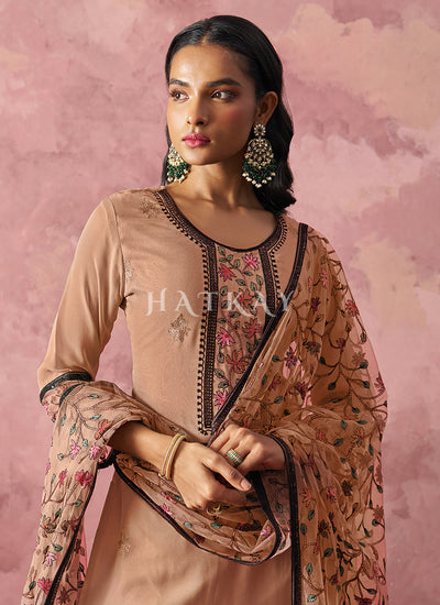 Buy Pakistani Style Pant Suit