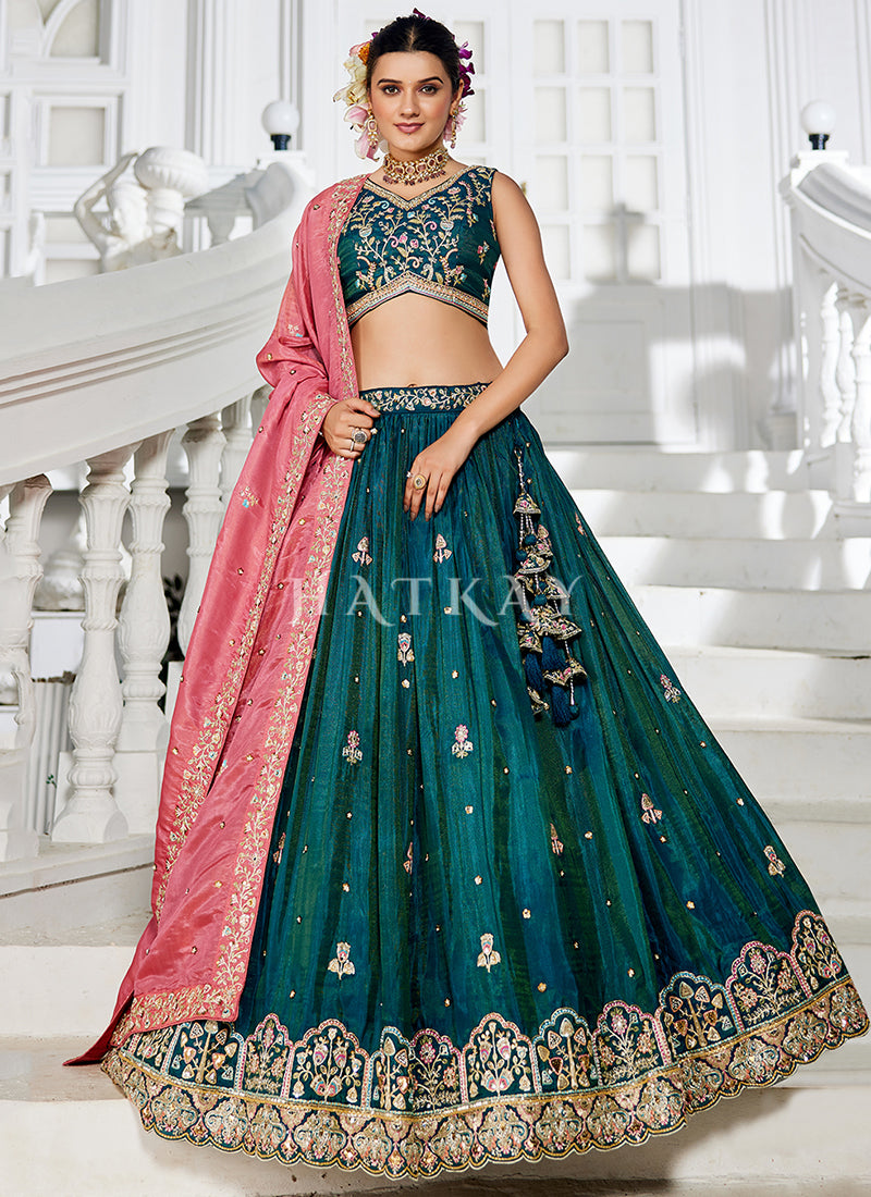 latest Indian wedding lehenga online