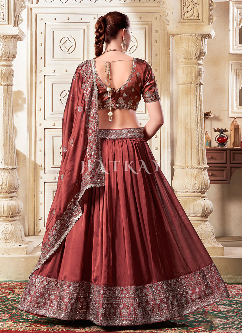 Choose from the wide range of Indian bridal lehengas from different colors, prints, designs & patterns.