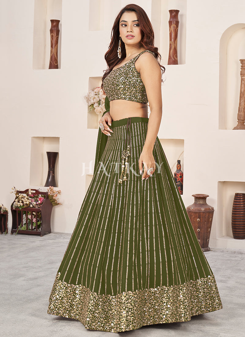 Shop Lehenga Choli In USA UK Canada Germany Australia France With Free Shipping.