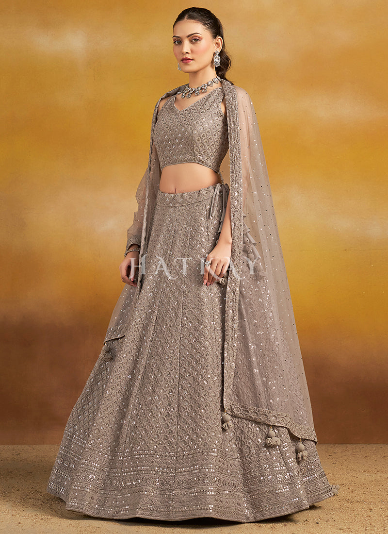 Shop Wedding Lehenga In USA, UK, Canada, Germany, Mauritius, Singapore, Australia With Free Shipping Worldwide.