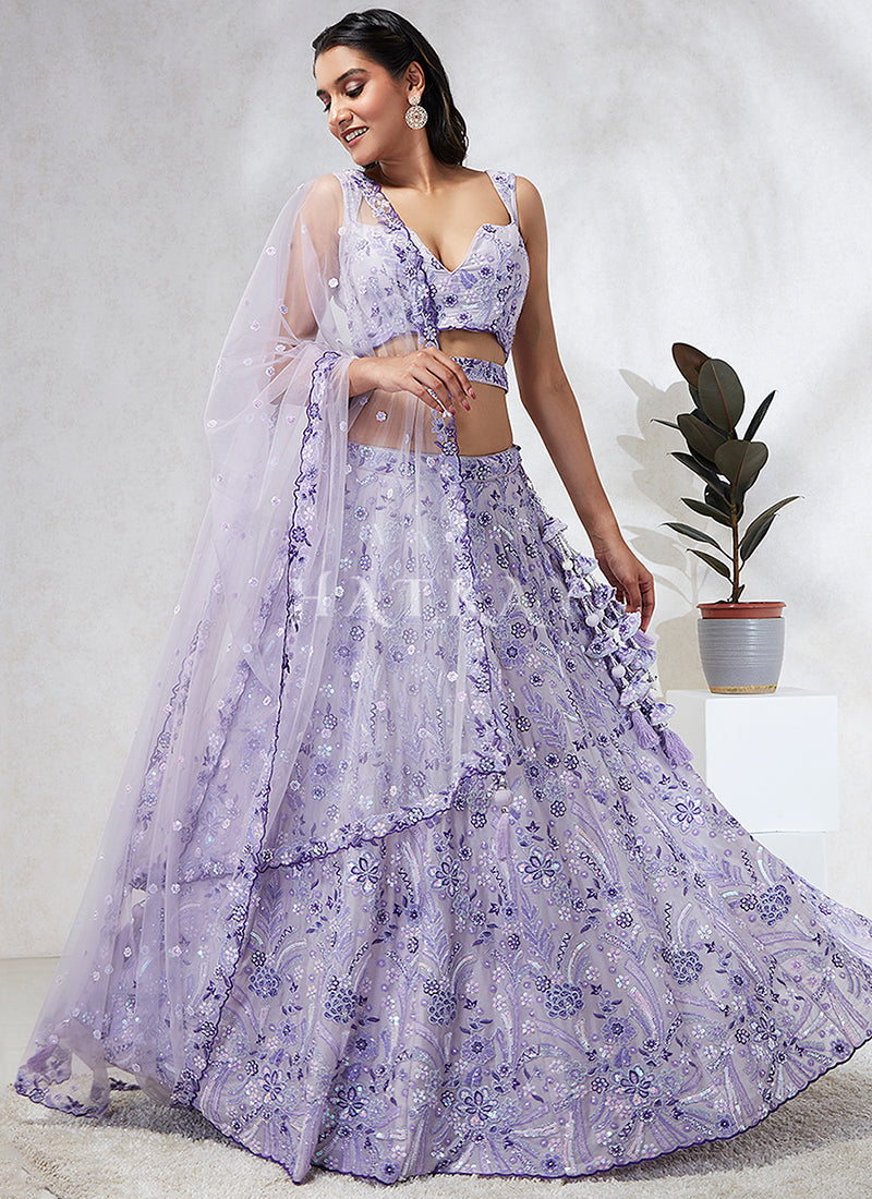Buy Indian Lehenga In USA, UK, Canada, Germany, Australia With Free Shipping.