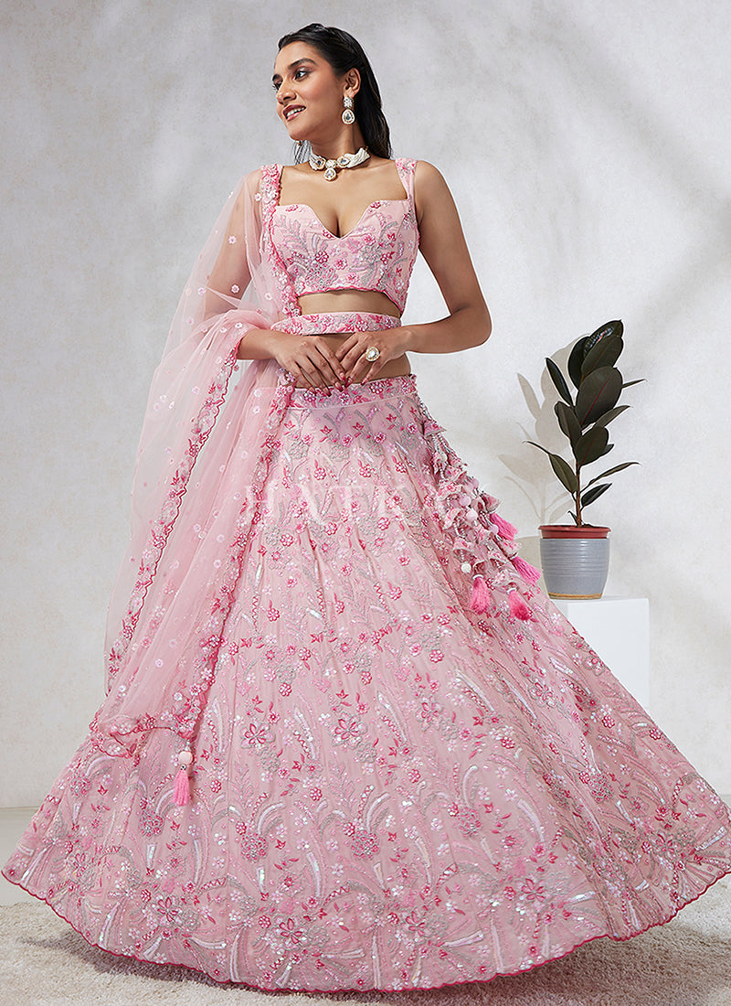 Buy Indian Lehenga In USA, UK, Canada, Germany, Australia With Free Shipping.