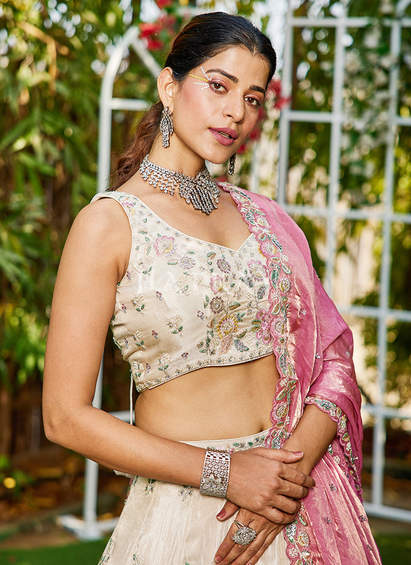 Buy Lehenga Choli