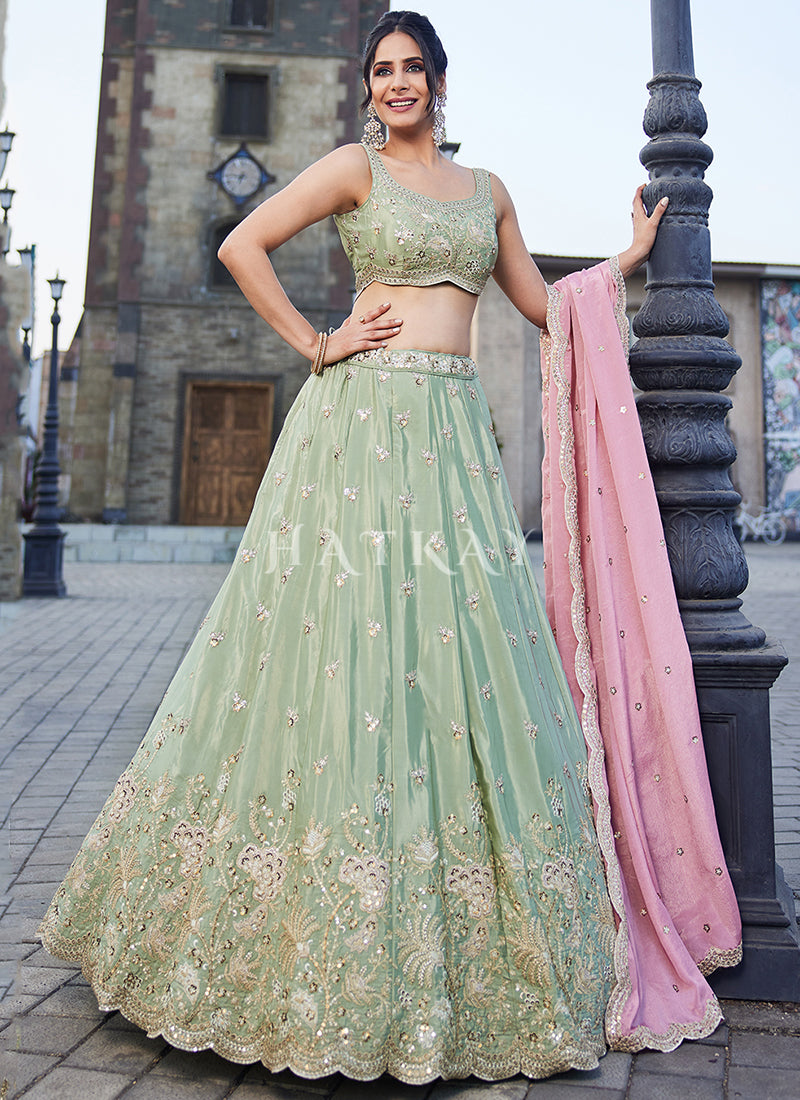 latest Indian wedding lehenga online