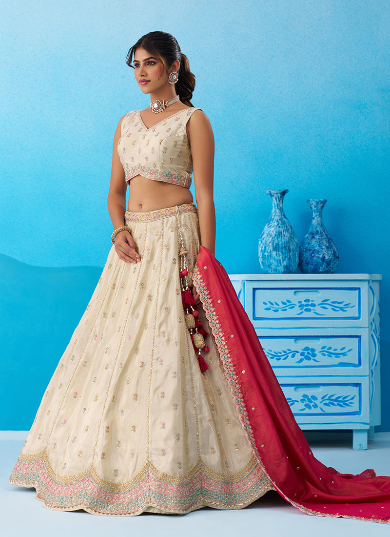 Buy Designer Wedding Lehenga Choli Online