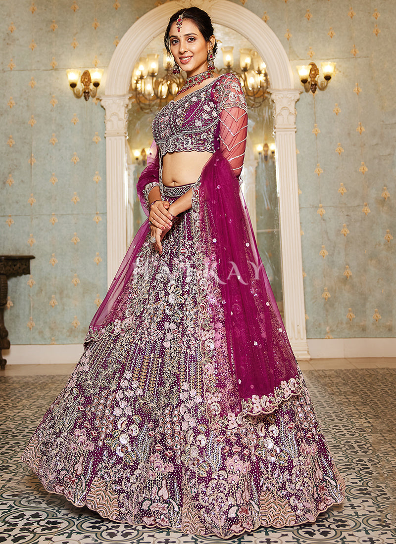 Buy Indian Lehenga In USA, UK, Canada, Germany, Australia With Free Shipping.