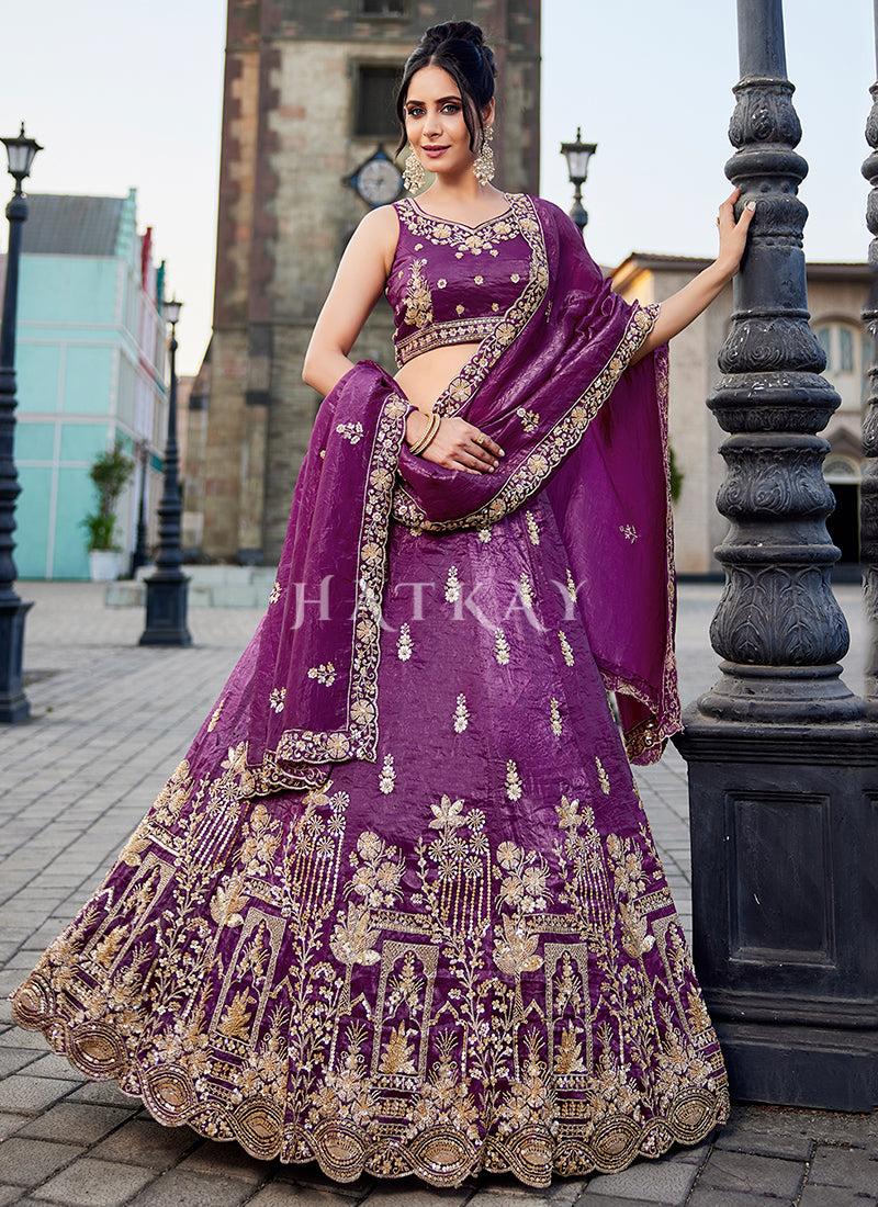 latest Indian wedding lehenga online
