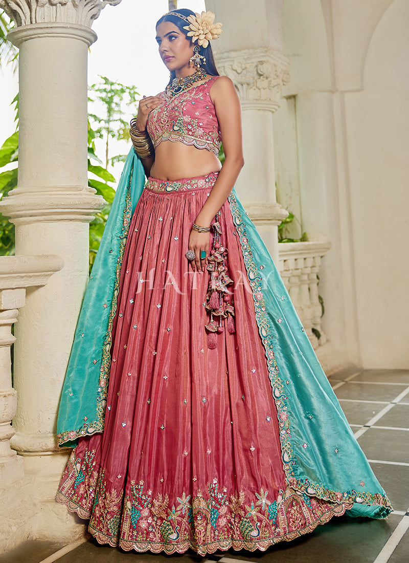 Buy Indian Lehenga In USA, UK, Canada, Germany, Australia With Free Shipping.