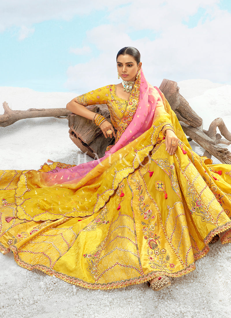 Shop Designer Bridal Lehengas In USA UK Canada With Free Shipping Worldwide.