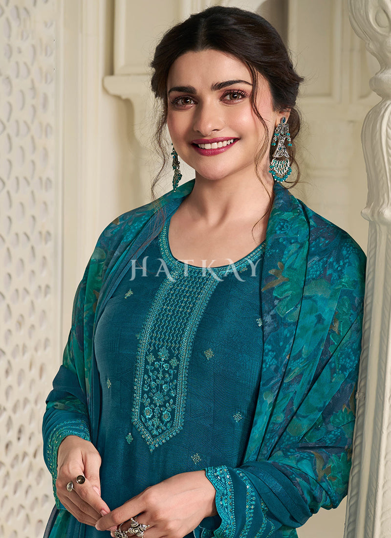 Buy Pakistani Style Suit