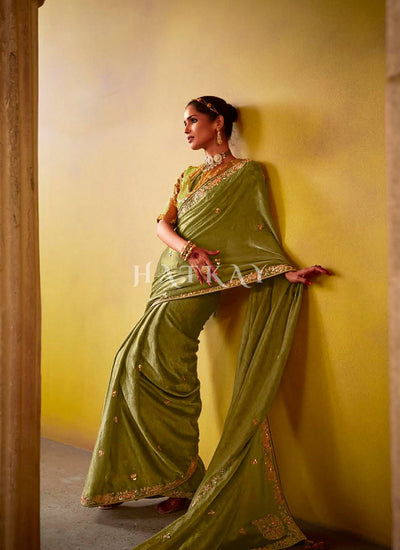 Buy Designer Saree In USA, UK, Canada, Germany, Australia, Singapore, Mauritius, Austria With Free Shipping Worldwide.