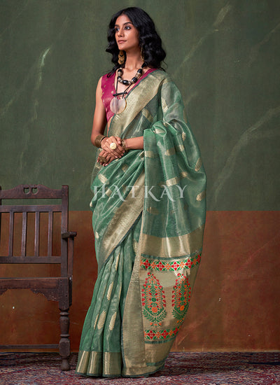 Green And Pink Zari Brocade Woven Handloom Silk Saree
