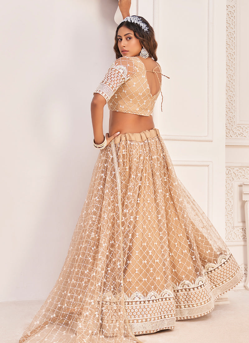 Shop Latest Bollywood Lehenga Online Free Shipping In USA, UK, Canada, Germany, Mauritius, Singapore With Free Shipping Worldwide.
