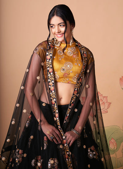 Buy Lehenga Choli