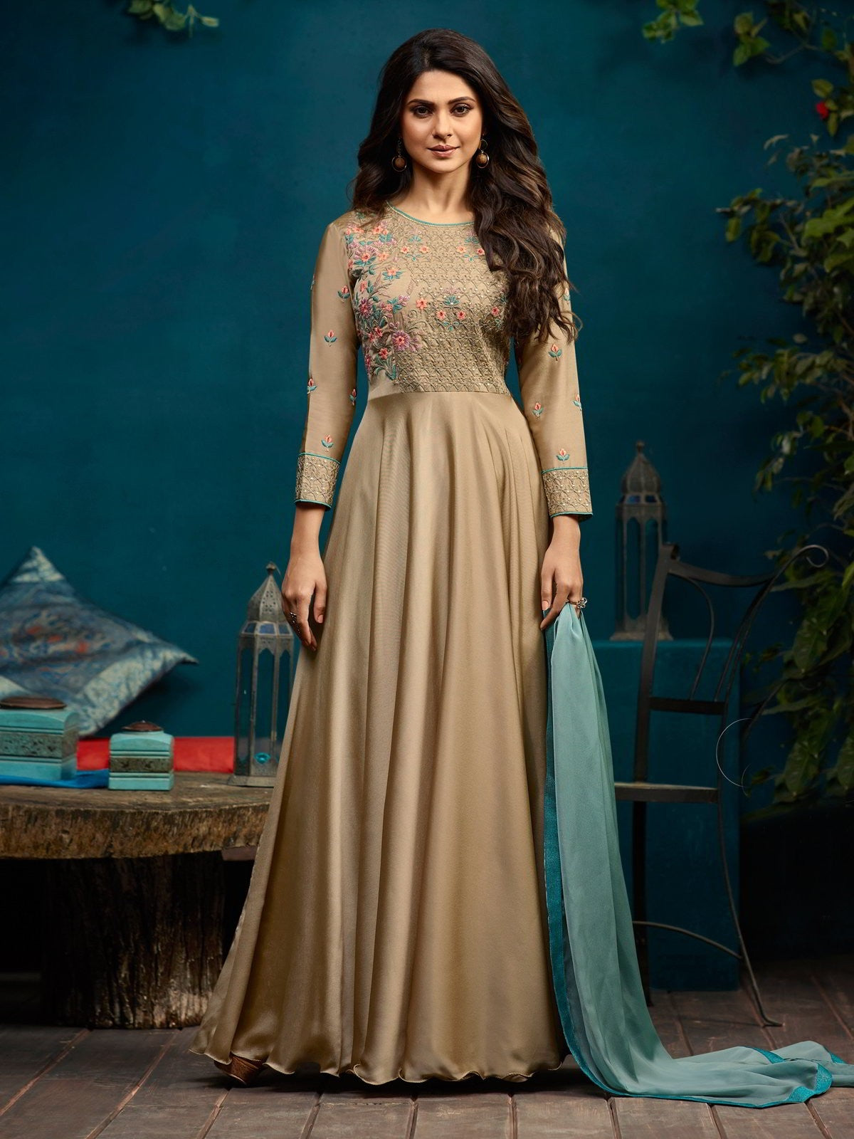 Gold With Floral Minimalist Embroidered Anarkali