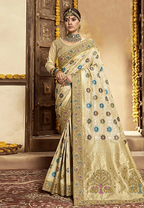 What is the Best Place to Buy Engagement Sarees in UK Online?