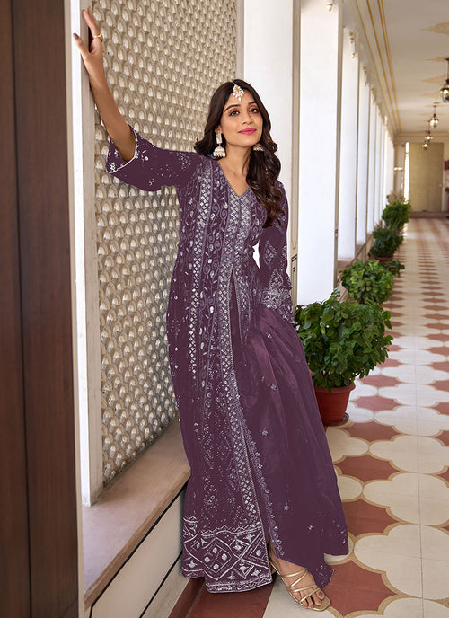 Latest Indian Outfits For Wedding Party