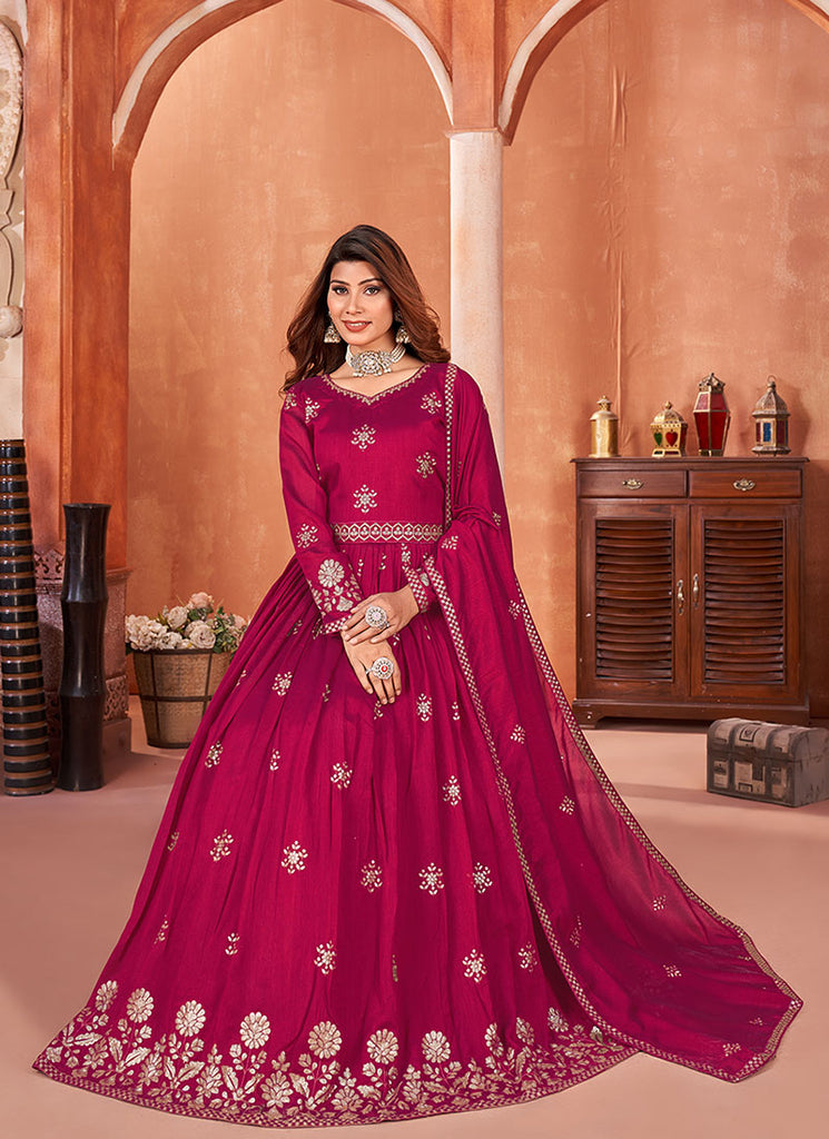 Shop Indian Suits In USA, UK, Canada, Germany, Mauritius, Singapore With Free Shipping Worldwide.