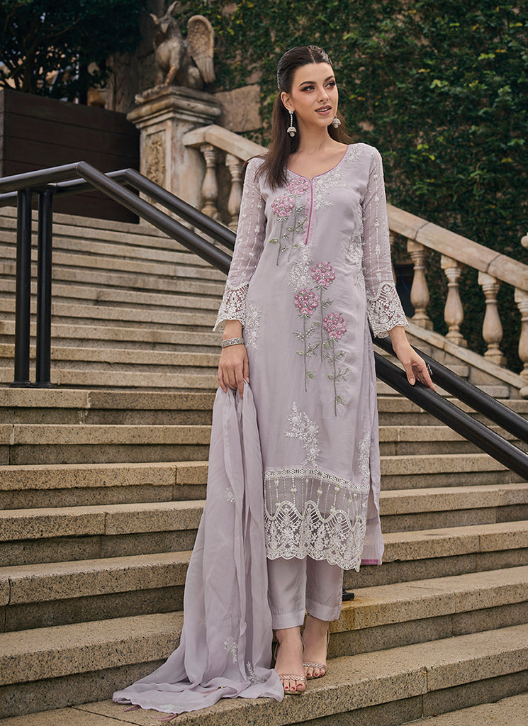Shop Latest Diwali Clothes In USA, UK, Canada, Germany, Mauritius, Singapore With Free Shipping Worldwide.