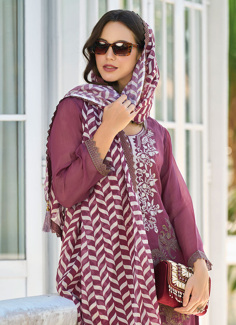 Buy Pakistani Suit In USA UK Canada
