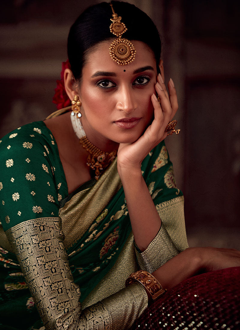 Shop Saree In  USA, UK, Canada, Germany, Australia, Singapore, New Zealand With Free International Shipping Worldwide.