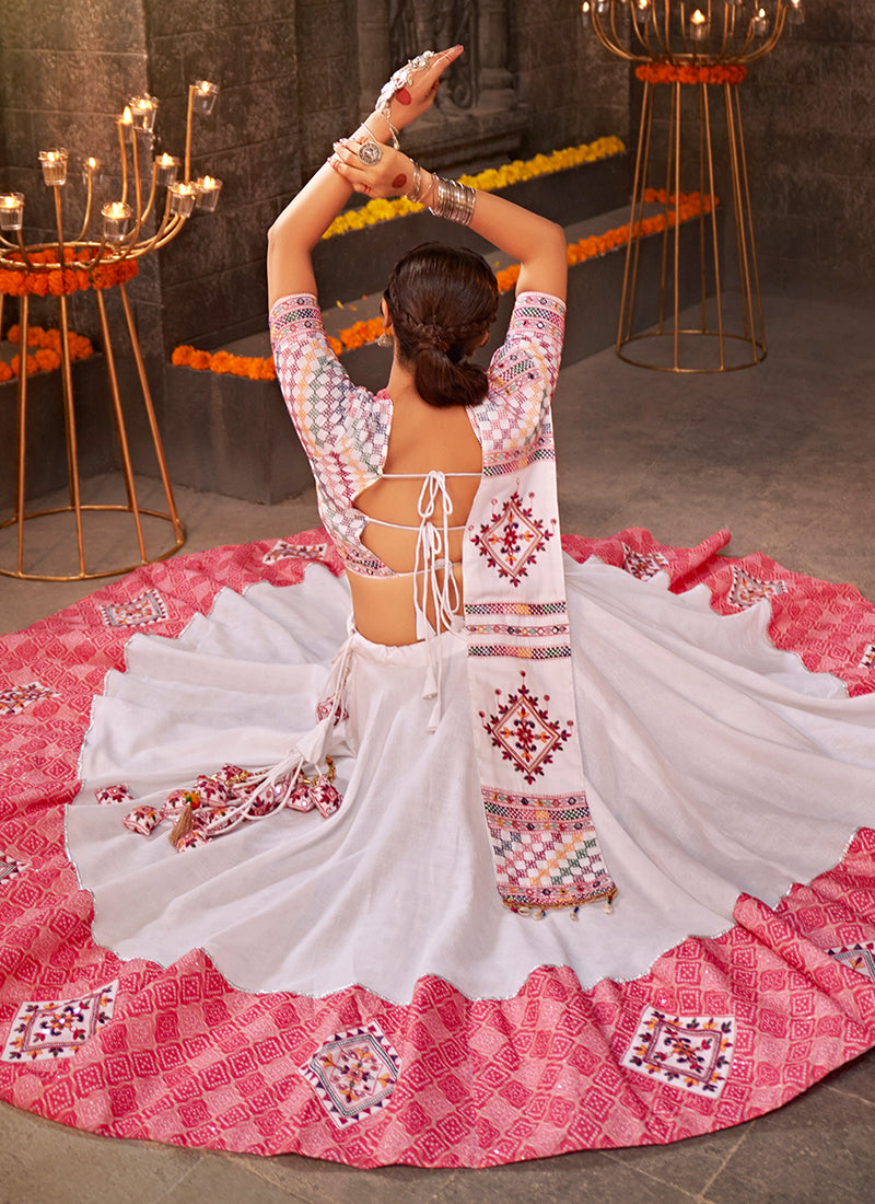 Shop Wedding Lehenga In USA, UK, Canada, Germany, Mauritius, Singapore With Free Shipping Worldwide.