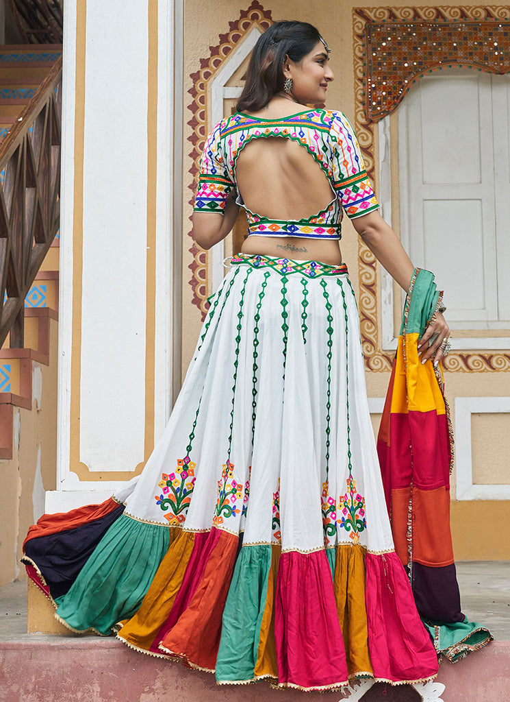 Buy Navratri Chaniya Choli In USA UK Canada