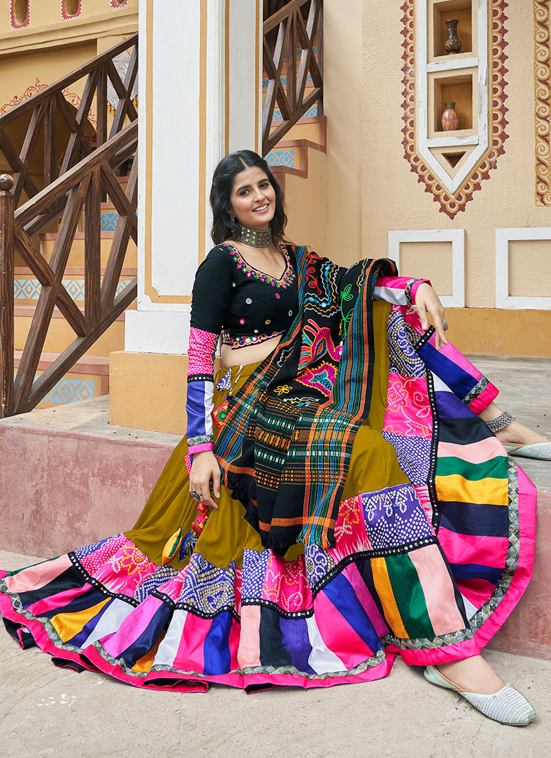 Buy Navratri Chaniya Choli In USA UK Canada