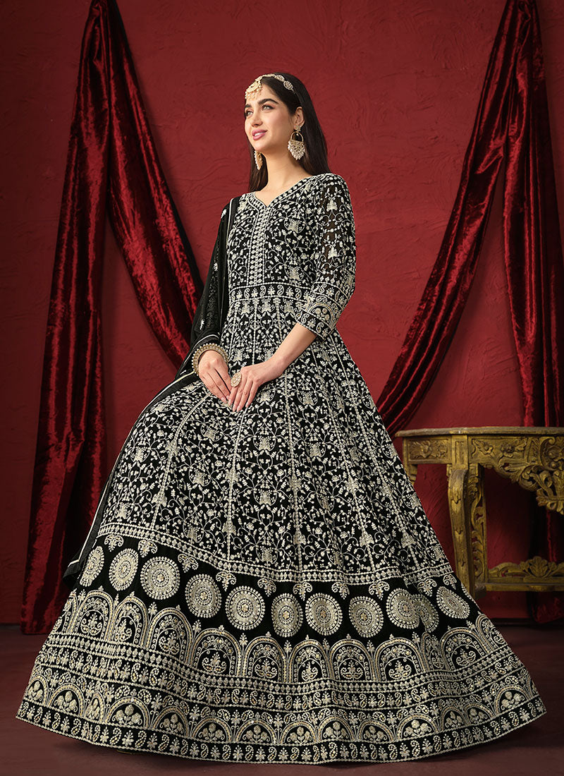Shop Asian Girls Outfits In UK, USA, Canada, Germany, Mauritius, Singapore With Free Shipping Worldwide.