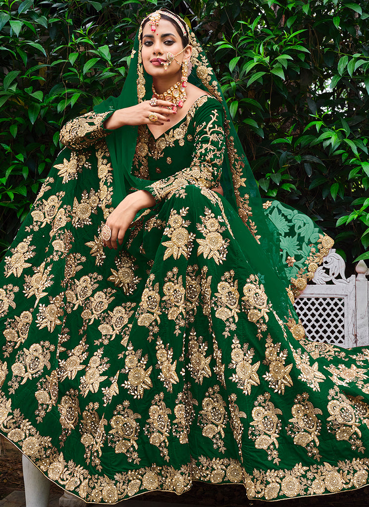 Shop Designer Lehenga In USA, UK, Canada, Germany, Mauritius, Singapore With Free Shipping Worldwide.