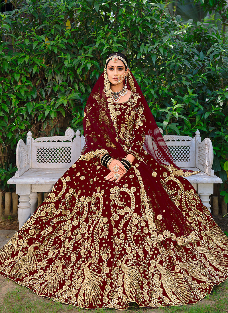 Shop Designer Lehenga In USA, UK, Canada, Germany, Mauritius, Singapore With Free Shipping Worldwide.